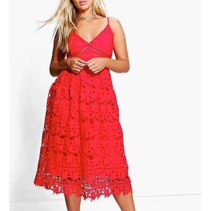 Chunky Lace Midi Dress